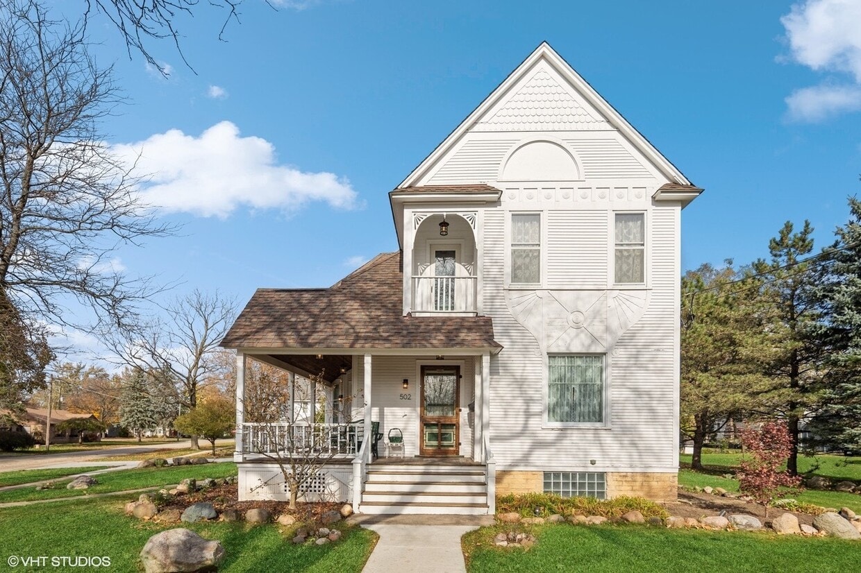 502 E Washington St, Marengo, IL 60152 House Rental in Marengo, IL