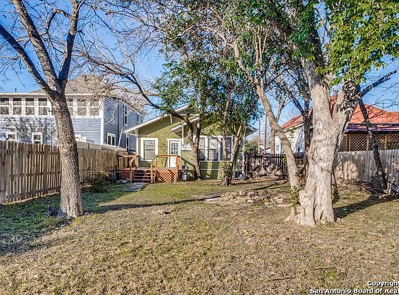Foto del edificio - 1522 W Salinas St