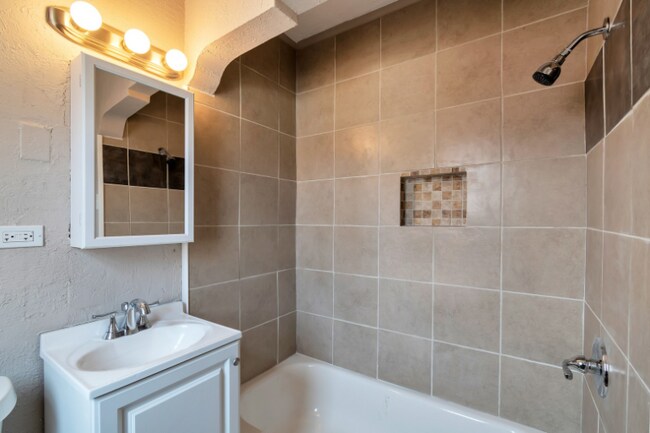 Foto del edificio - 1410 Xavier St