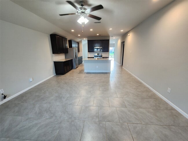 Foto del edificio - 1310 Central Heights Dr