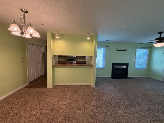 Foto del edificio - 341 Waterdown Dr