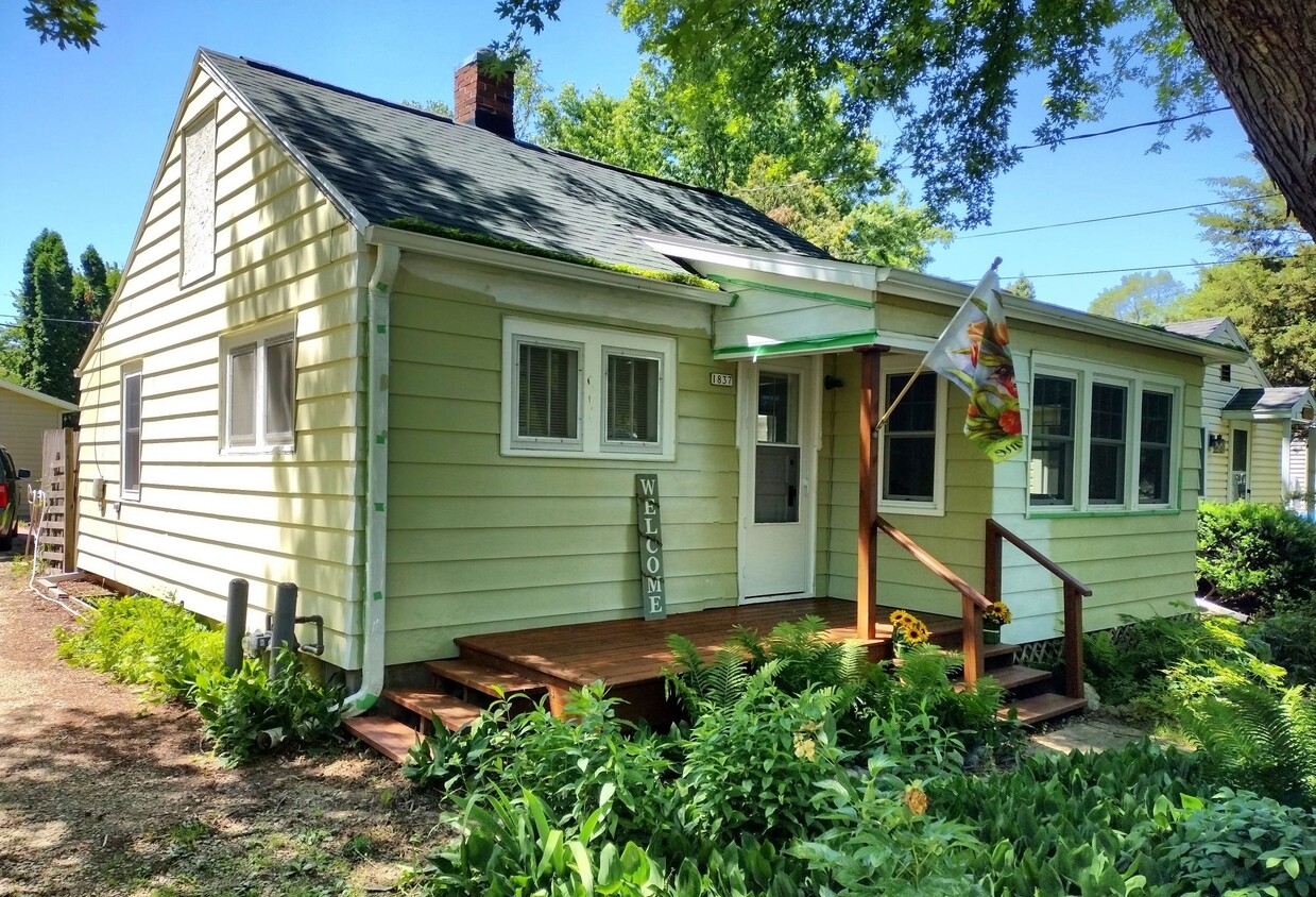 Foto principal - 1837 Sheridan St