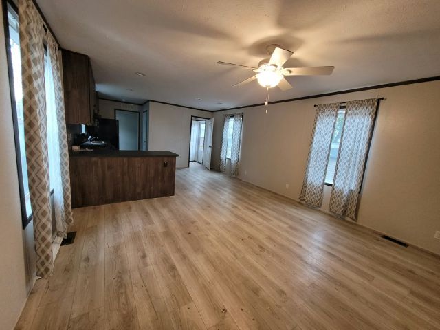 Primary Photo - 132 Skyline Dr