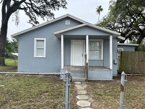 Building Photo - 3001 E McBerry St