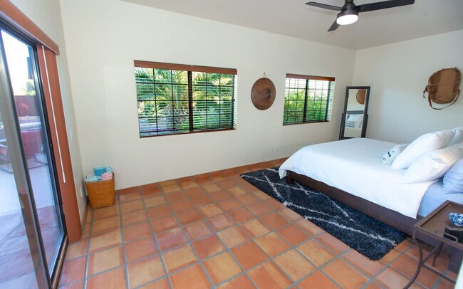 Foto del edificio - 4246 W Flying Diamond Dr