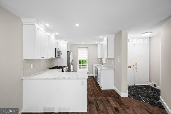 Foto del edificio - 15 Llanfair Rd