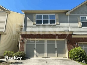 Building Photo - 979 Treymont Way