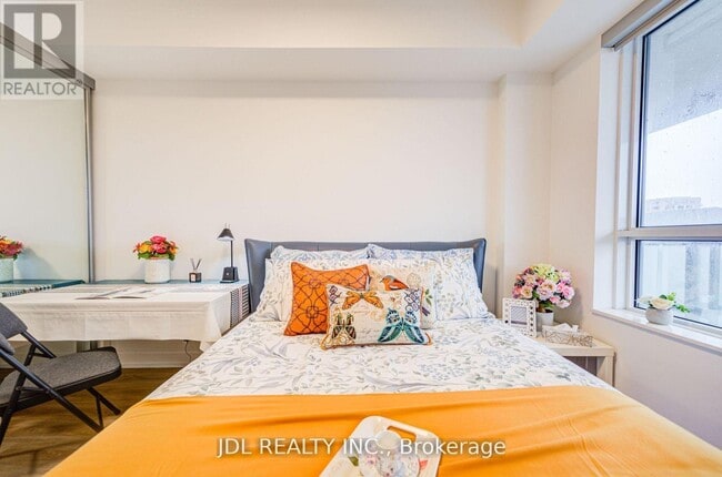 Building Photo - 38 Gandhi Ln