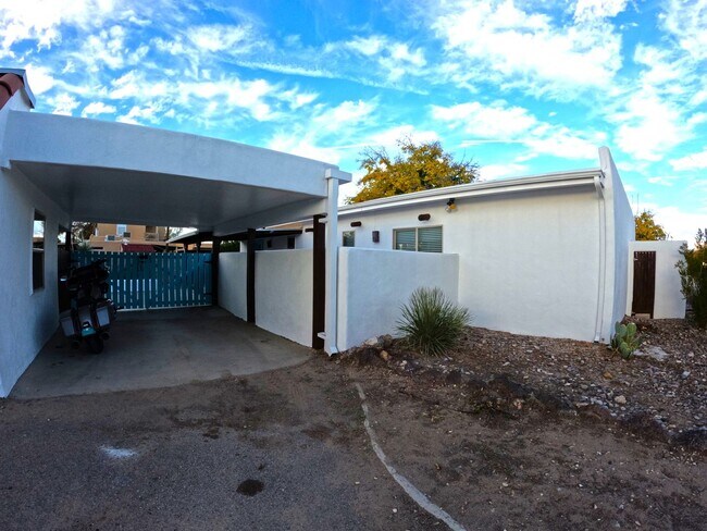 Building Photo - 2968 La Mesilla Cir