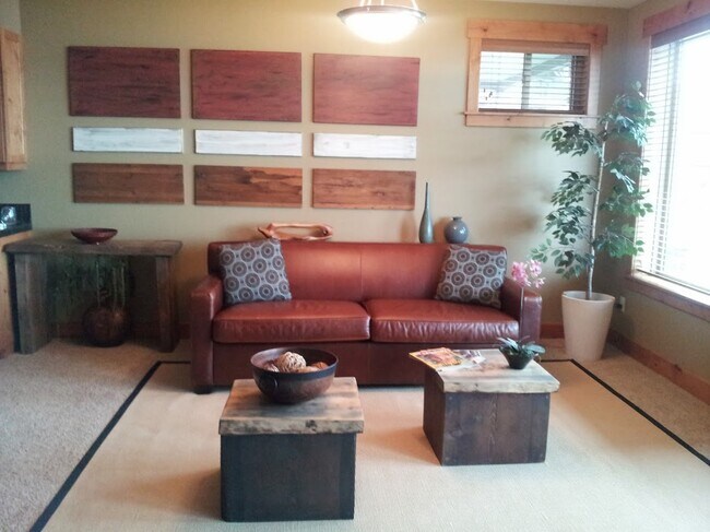 Foto del edificio - 7175 US Highway 93 S