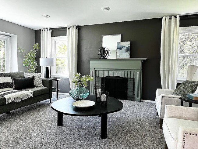 Foto del edificio - 340 Crescent Ln