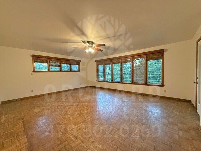 Foto del edificio - 3 bedroom, 2 Bath House Near University of Arkansas campus