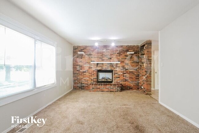 Foto del edificio - 4301 N Kitley Ave
