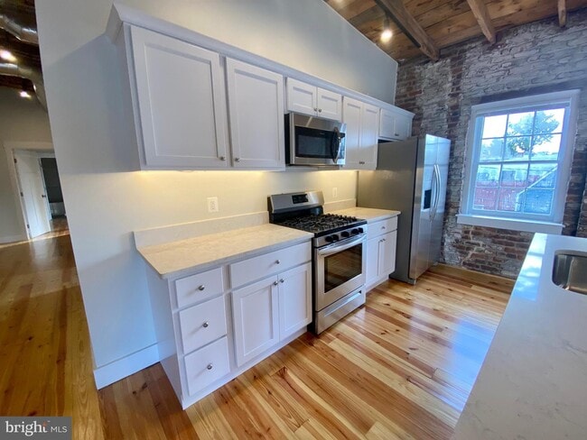 Foto del edificio - 401 Princess Anne St