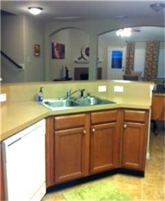 Foto del edificio - 14102 Kinsbourne Ln