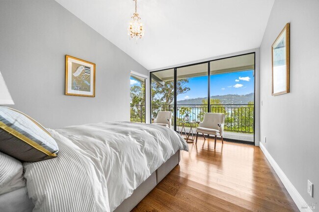 Foto del edificio - 30 Eucalyptus Rd