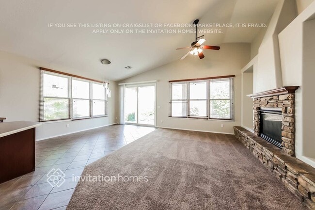 Building Photo - 15032 W Desert Mirage Dr