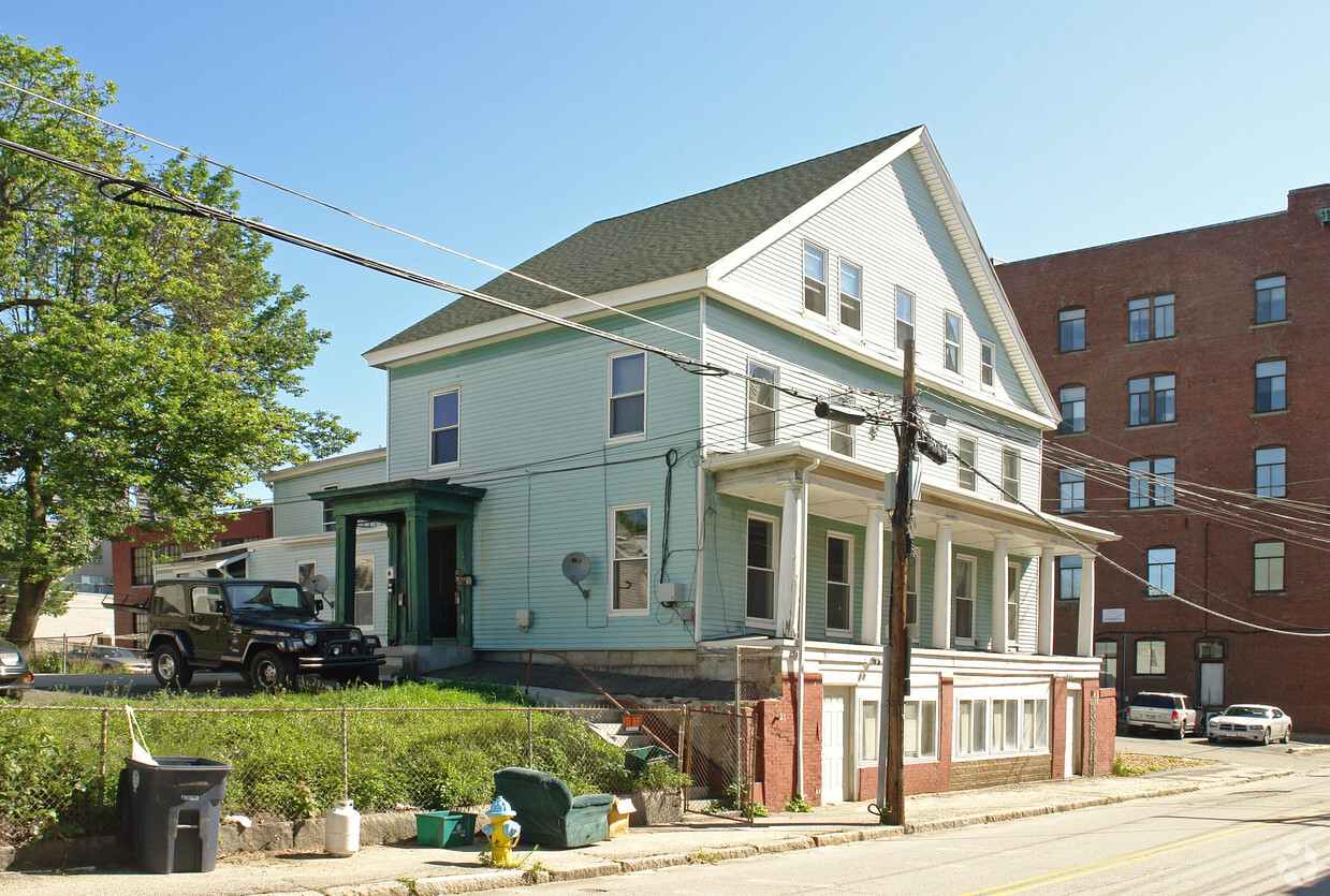 Building Photo - 13-21 Franklin St