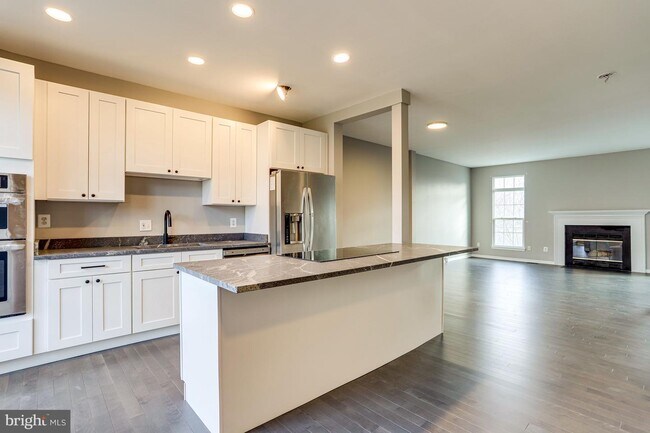 Foto del edificio - 20366 Hartwell St