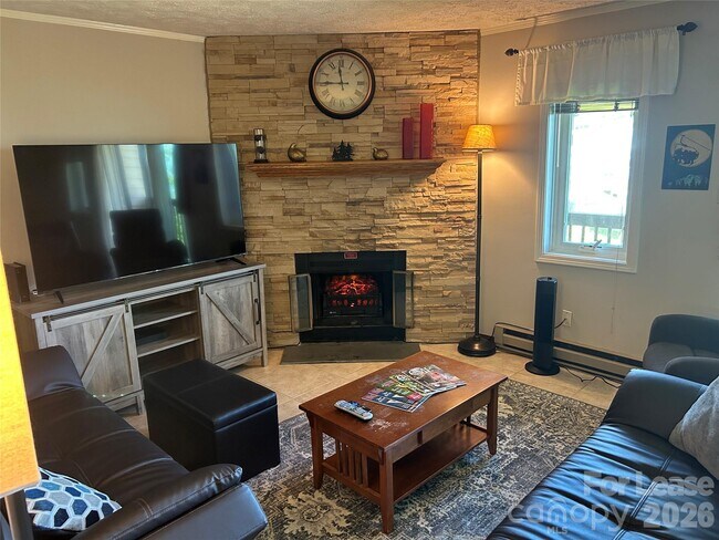 Foto del edificio - 106 Sugar Ski Dr