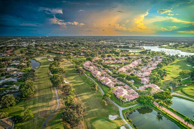 Foto del edificio - 229 Old Meadow Way