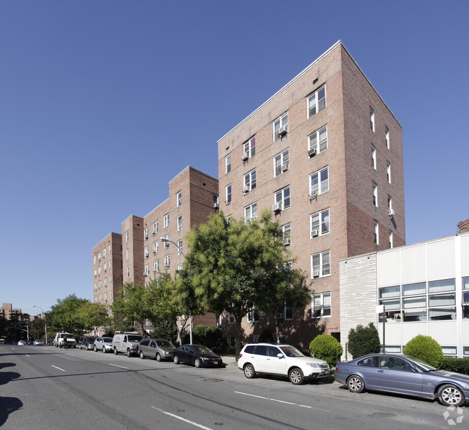 Van Buren Owners, Inc. Rentals in Rego Park at 10221 63rd Rd Rego Park, NY