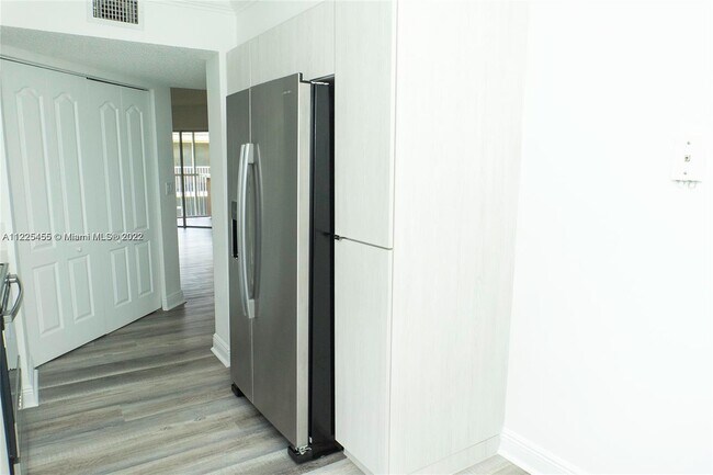 Foto del edificio - 2634 SE 21st Ct