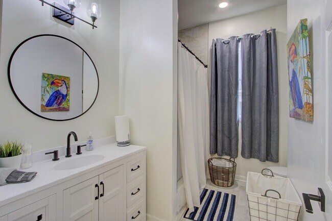 Foto del edificio - 1855 Oliver Ave