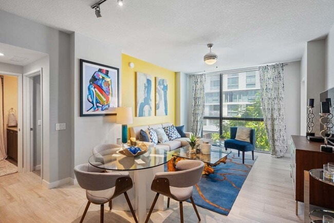 Foto del edificio - The Flats at CityPlace