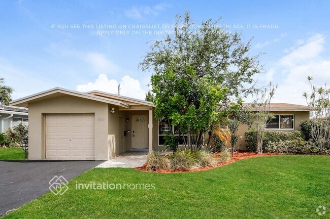 Building Photo - 2080 NE 63rd Ct