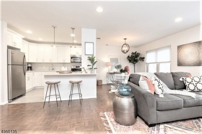 Foto del edificio - 27 Mountain Ave