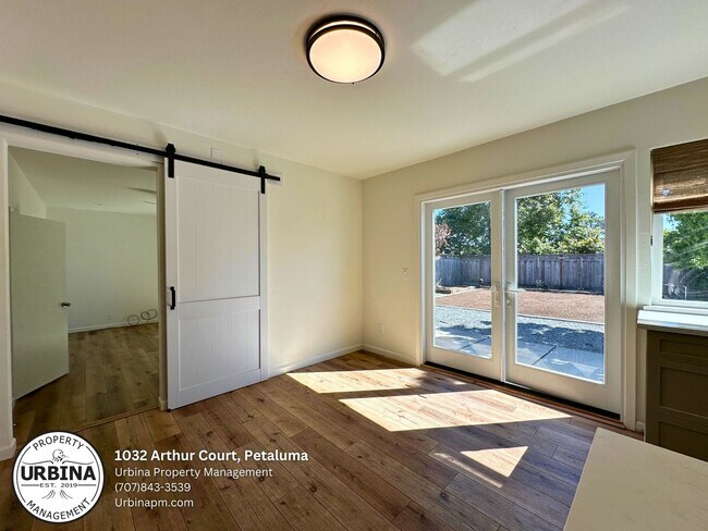 Foto del edificio - Charming Petaluma 2-Bedroom Home with Larg...