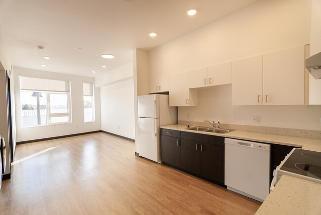 Senior 1 bed - Kitchen - Willoughby Corner