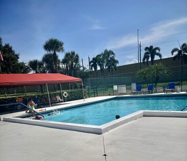 Community Pool - 8108 Summer Shores Dr