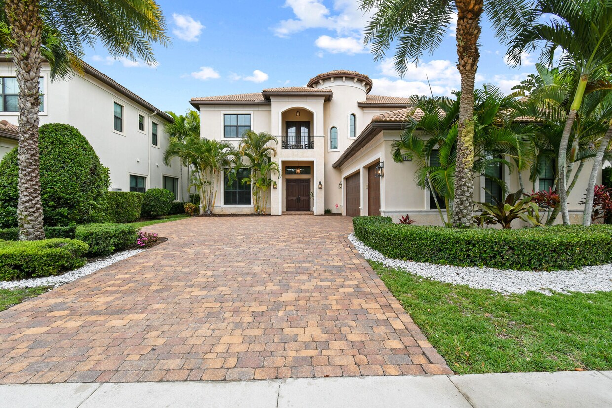 Primary Photo - 145 Gardenia Isles Dr