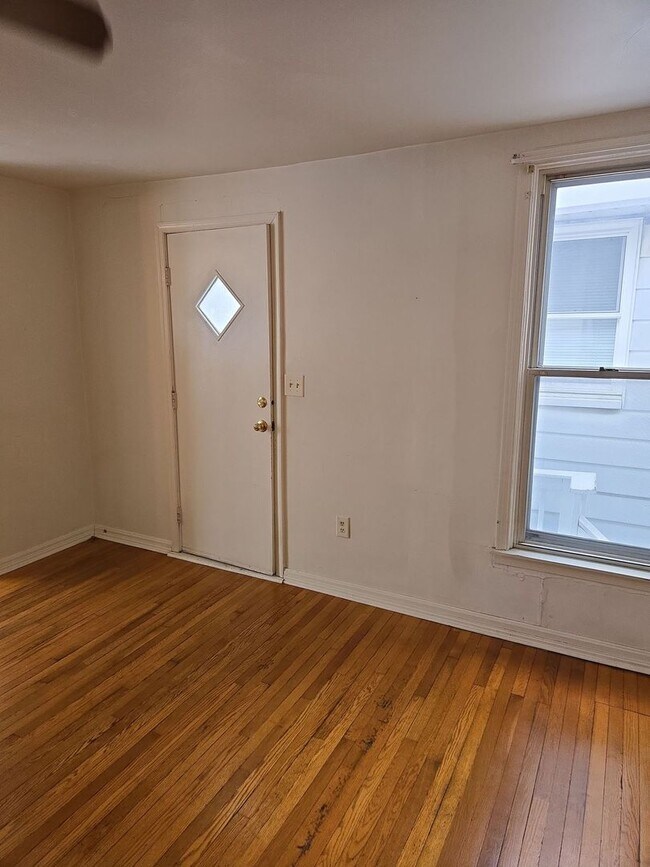 Foto del edificio - 115 S Potomac St