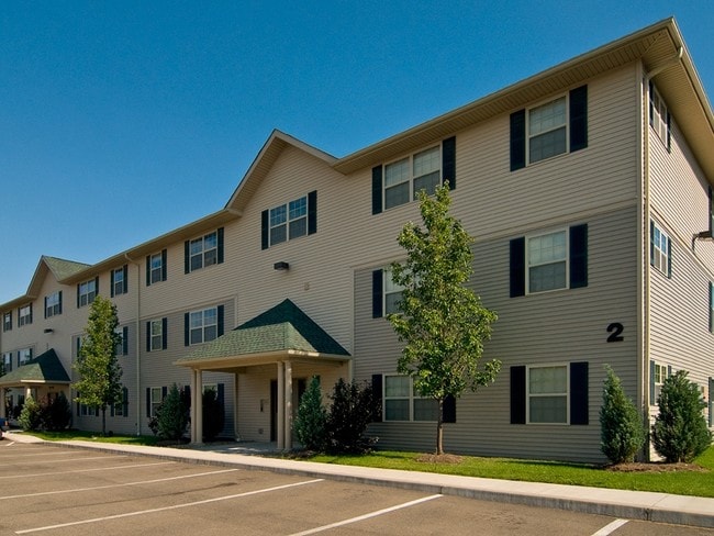 Building Photo - Park Place Student Housing