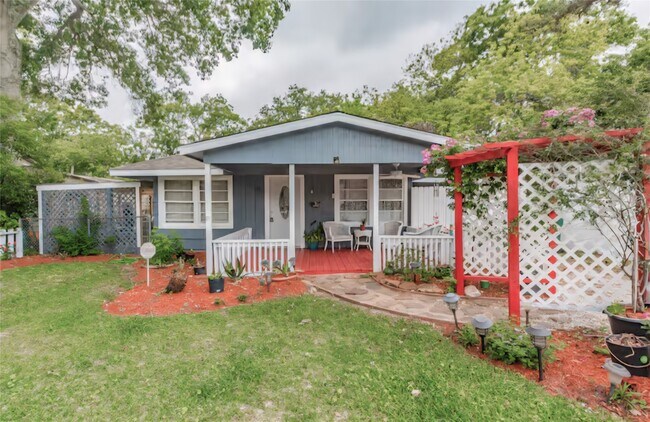 Foto del edificio - 4910 Charles St