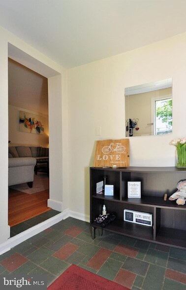 Foto del edificio - 4306 Kentbury Dr