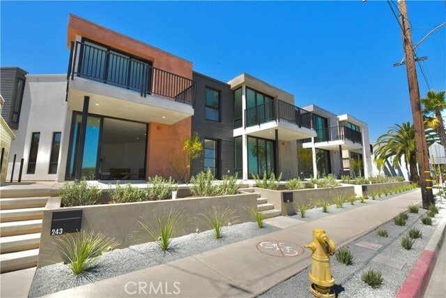 Building Photo - 247 Seal Beach Blvd