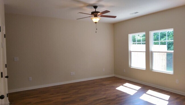Foto del edificio - 3 bed, 2.5 bath Ooltewah Townhome!