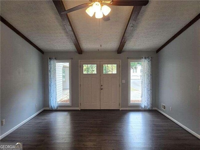 Building Photo - 3247 Mountain Hollow Dr