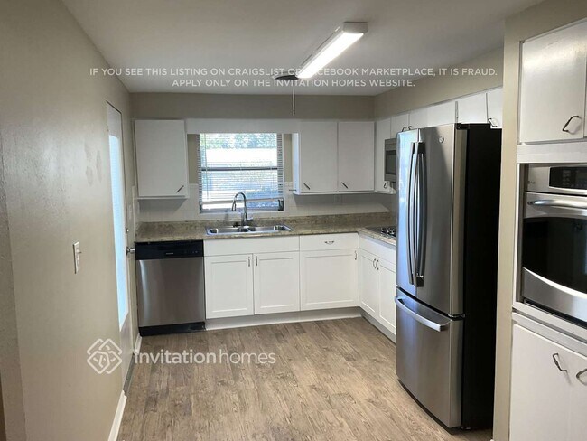 Foto del edificio - 2824 Seaspray St