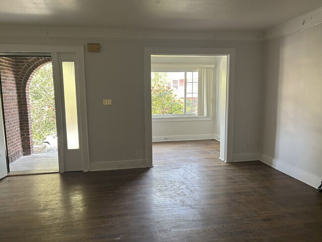 Building Photo - 5520 Raleigh St