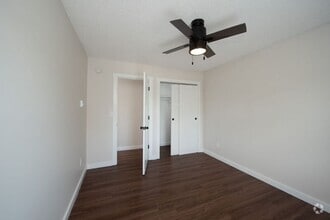 Building Photo - 14 D Kirby Rd