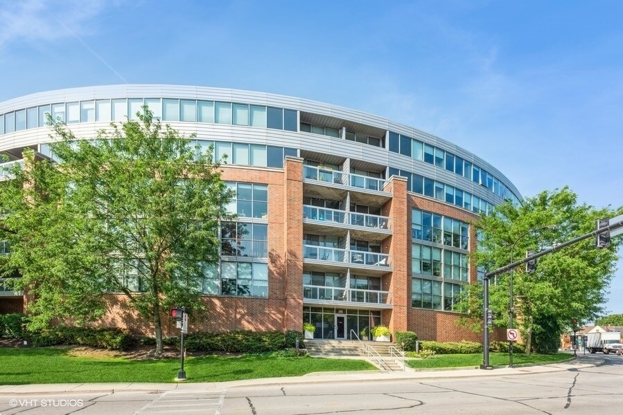 Foto principal - 1228 Emerson St