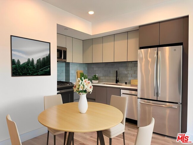 Foto del edificio - 2140 Butler Ave