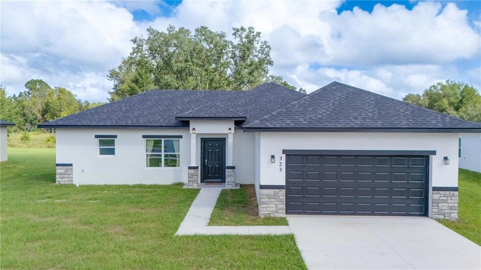Foto principal - 323 Marion Oaks Trail