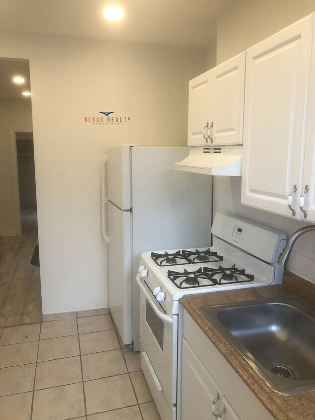 Foto del edificio - 30-74-74 45th St