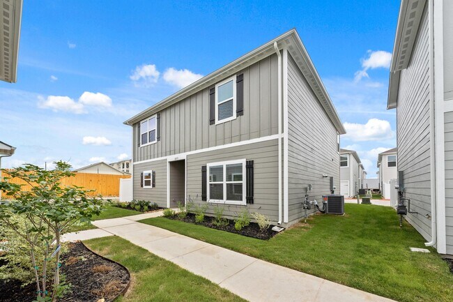 Building Photo - 5927 Cooper Cash